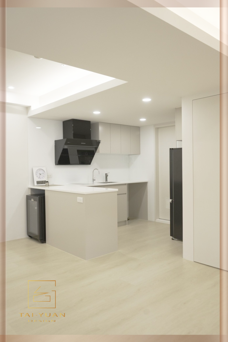 LINE_ALBUM_台北農安L型-租租屋鍾設計_240806_5